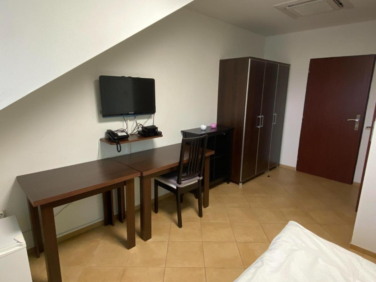 Hotel Pod Zelenou Český Těšín Exterior foto